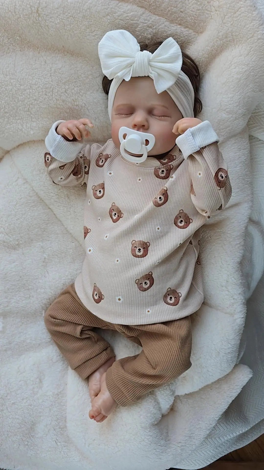 Baby-Set ‚Flower Bear‘ – Zweiteiliges Outfit für Neugeborene und Kleinkinder mit süßem Bären- und Blumenmotiv