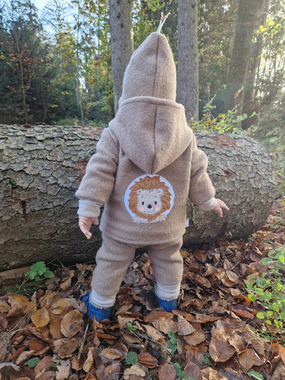 Wollwalkhose für Babys und Kinder in vielen verschiedenen Farben vorhanden. Auf Wunsch mit Softshell-Besatz.